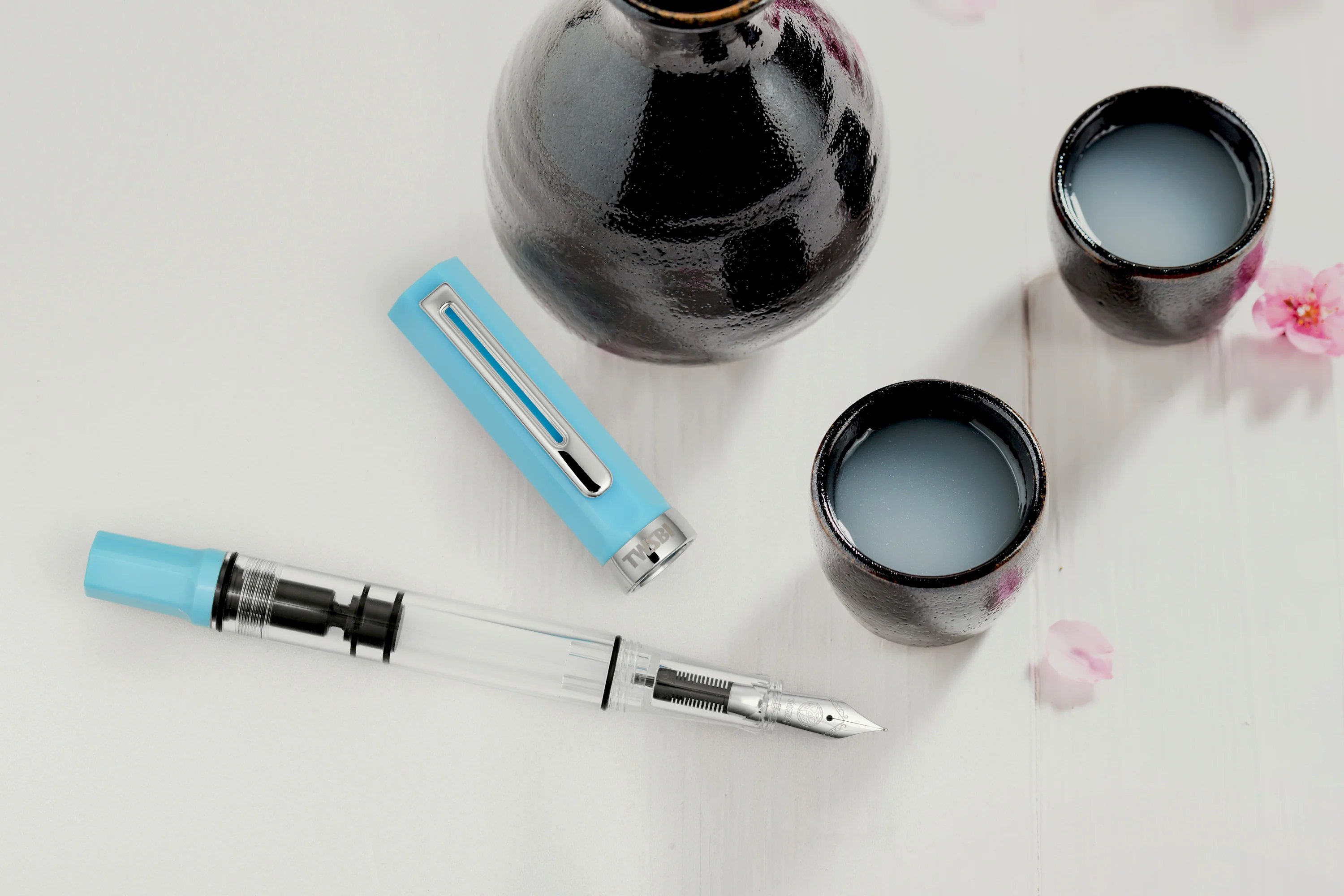 TWSBI ECO Sky Blue Fountain Pen - Image 2